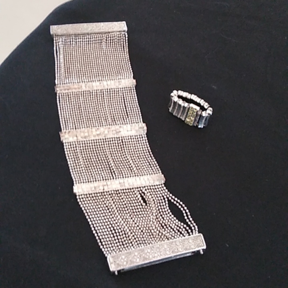 Costume bracelet matching ring